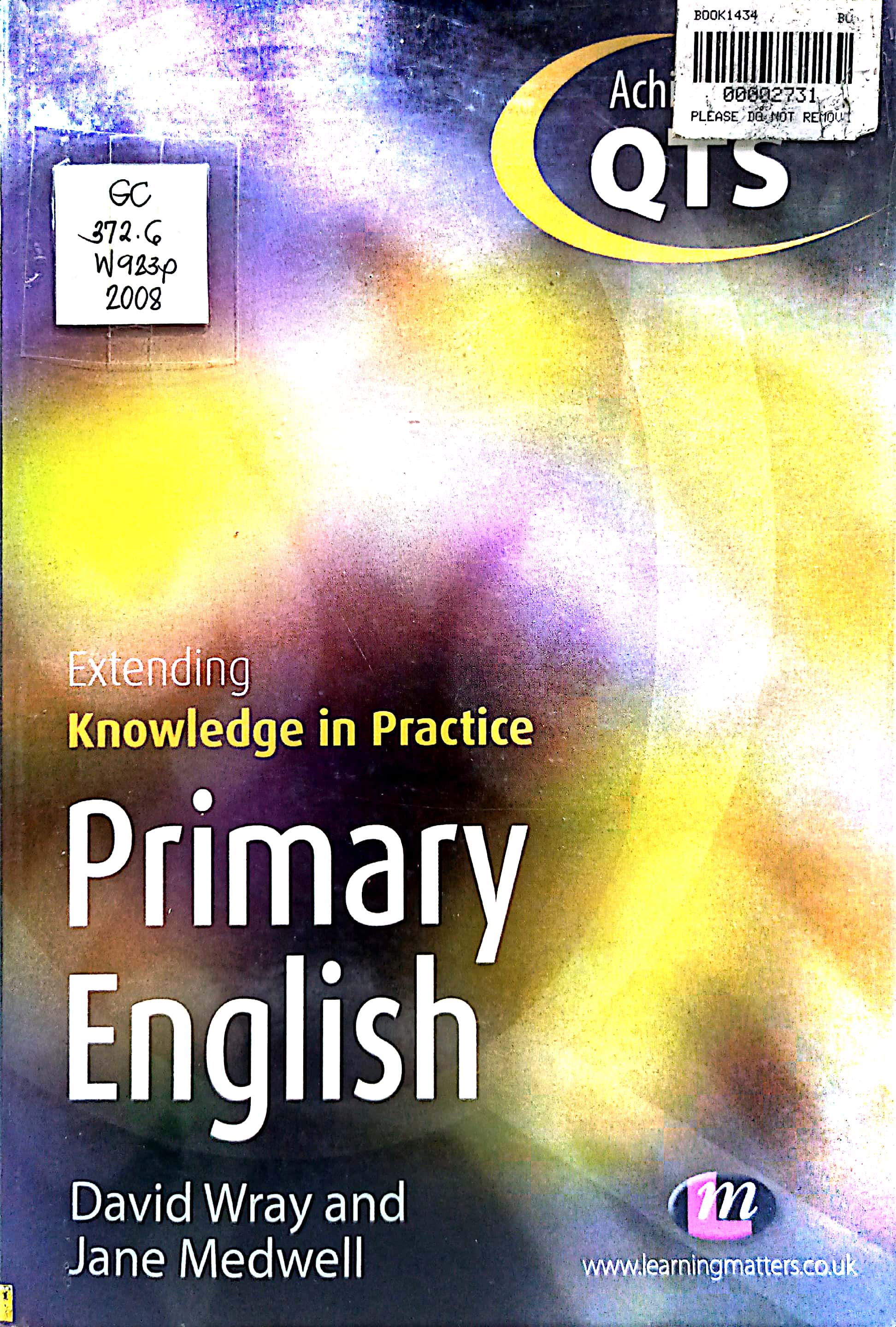 Book cover: Primary English : extending knowledge in practice